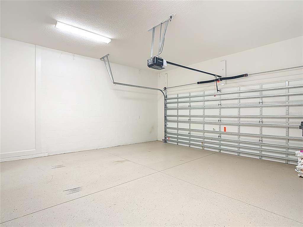 8613 Grand Alberato Road Tampa, FL 33647 - Photo 49 of 57