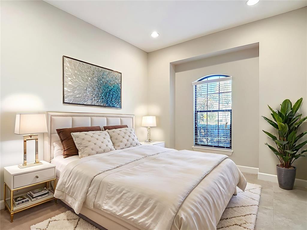 8613 Grand Alberato Road Tampa, FL 33647 - Photo 9 of 56