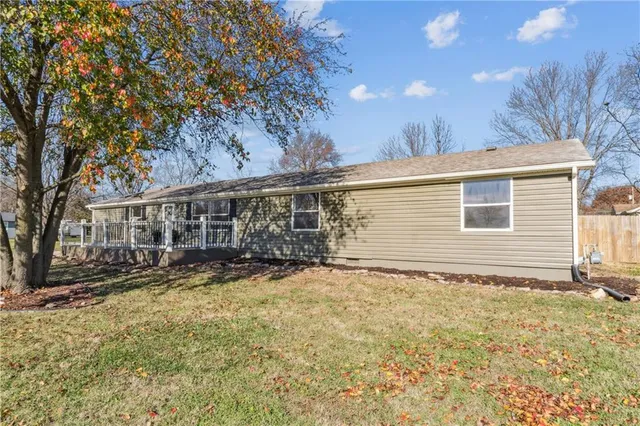 $232,999 | 140 Matney Drive, Osawatomie, KS 66064
