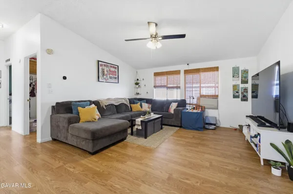 $130,000 | 14556 East Tehachapi Boulevard, Tehachapi, CA 93561