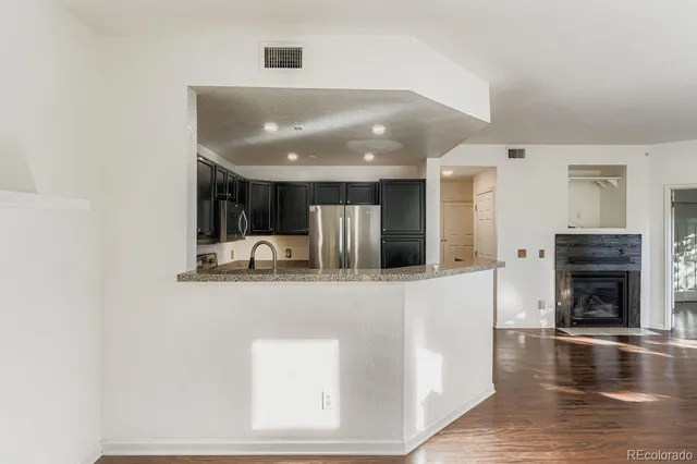 $1,850 | 8707 East Florida Avenue, Unit 816, Denver, CO 80247