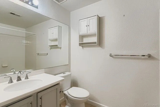 $1,850 | 8707 East Florida Avenue, Unit 816, Denver, CO 80247