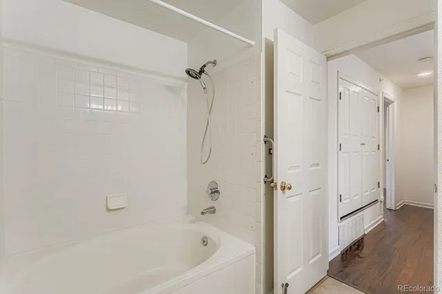 $1,850 | 8707 East Florida Avenue, Unit 816, Denver, CO 80247