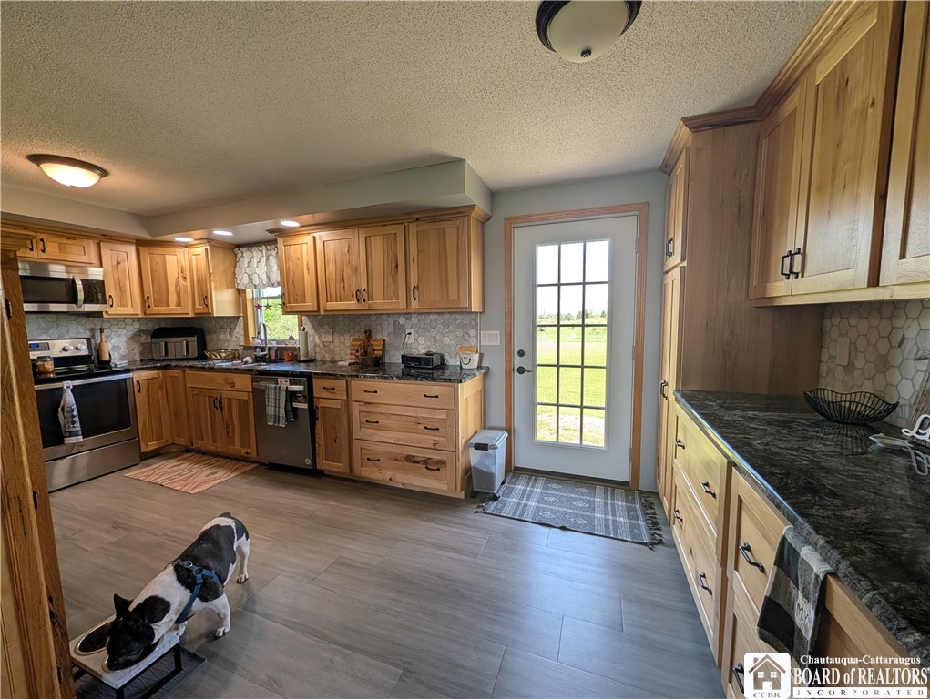 13400 Parker Road Holland, NY 14080 - Photo 7 of 37