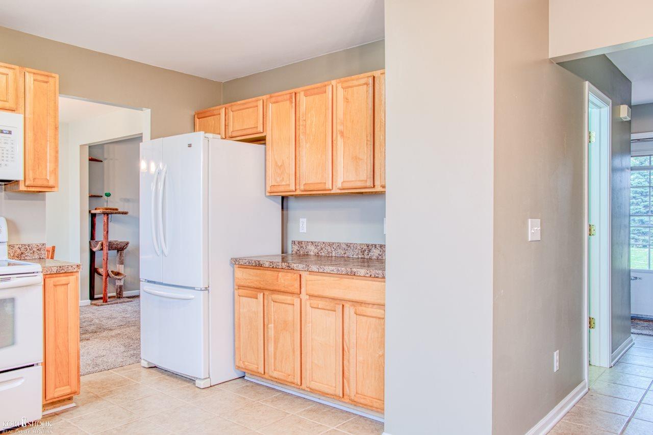 5685 South State Road Durand, MI 48429 - Photo 7 of 30 50027426-6.JPG