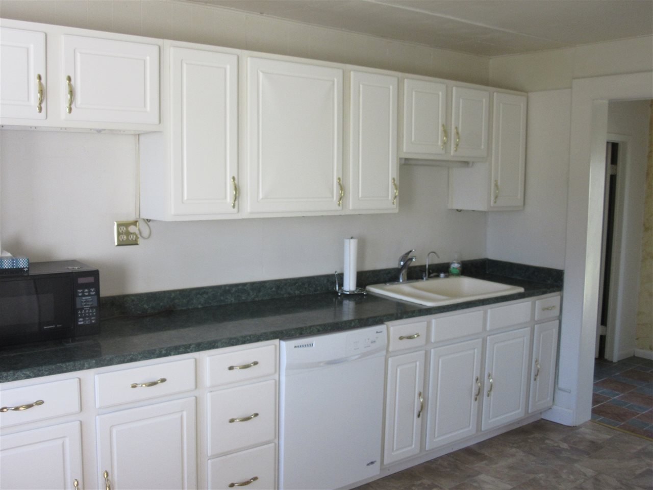 2636 West Wallen Road Fort Wayne, IN 46818 - Photo 12 of 34 Gallery Image 12
