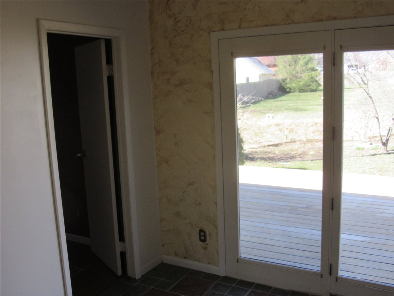 2636 West Wallen Road Fort Wayne, IN 46818 - Photo 17 of 34 Gallery Image 17