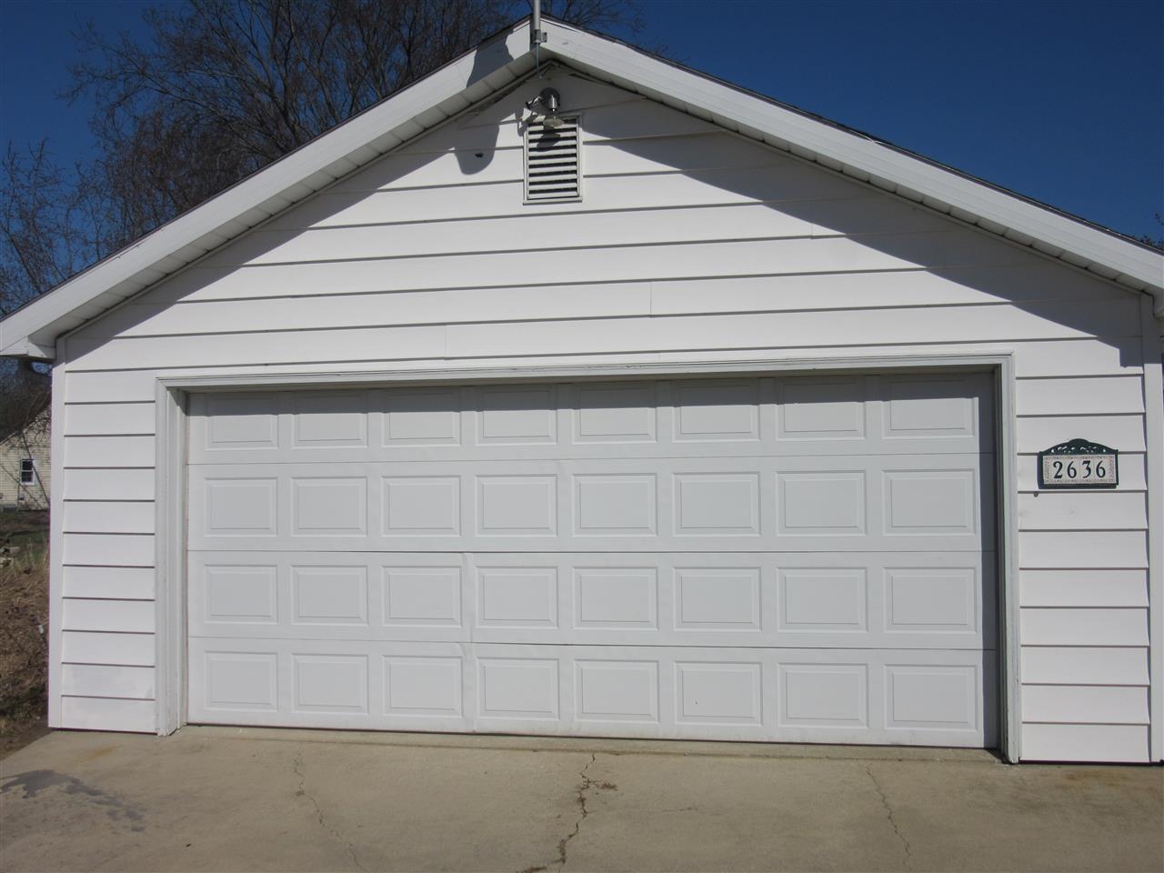 2636 West Wallen Road Fort Wayne, IN 46818 - Photo 4 of 34 Gallery Image 4