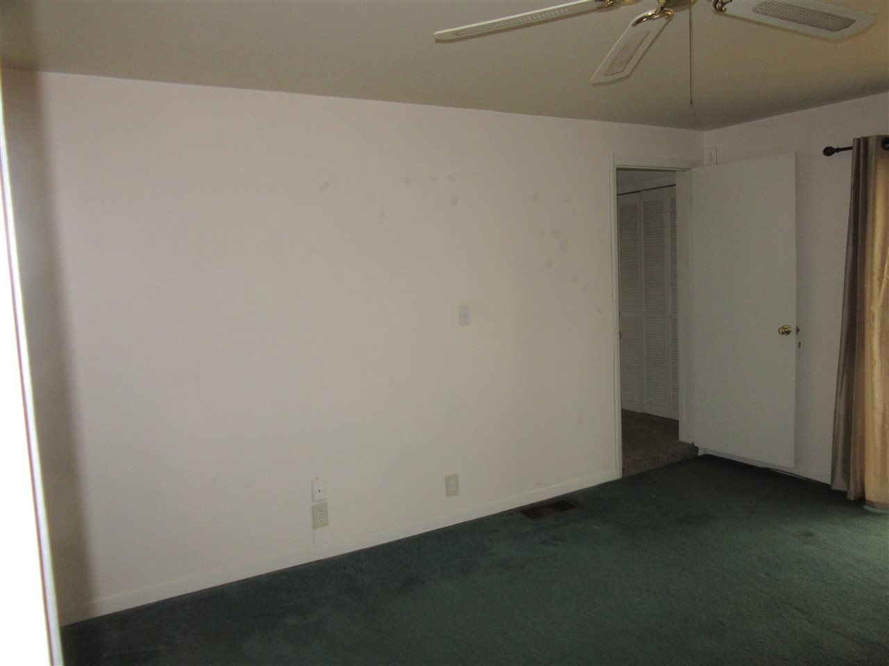 2636 West Wallen Road Fort Wayne, IN 46818 - Photo 9 of 34 Gallery Image 9