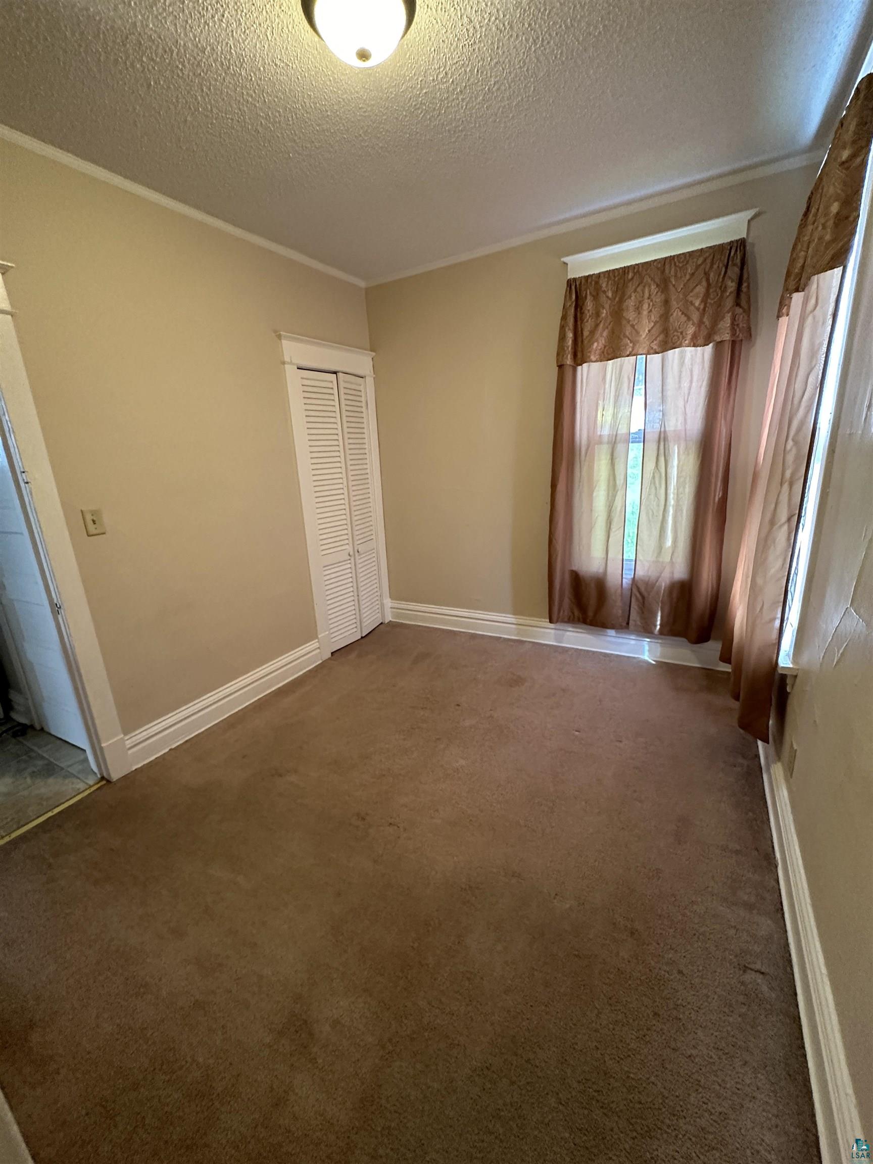 2119 West 3rd Street Duluth, MN 55806 - Photo 8 of 32 Bedroom