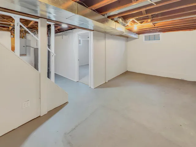 $345,000 | 1147 Hoyt Avenue West, St. Paul, MN 55108