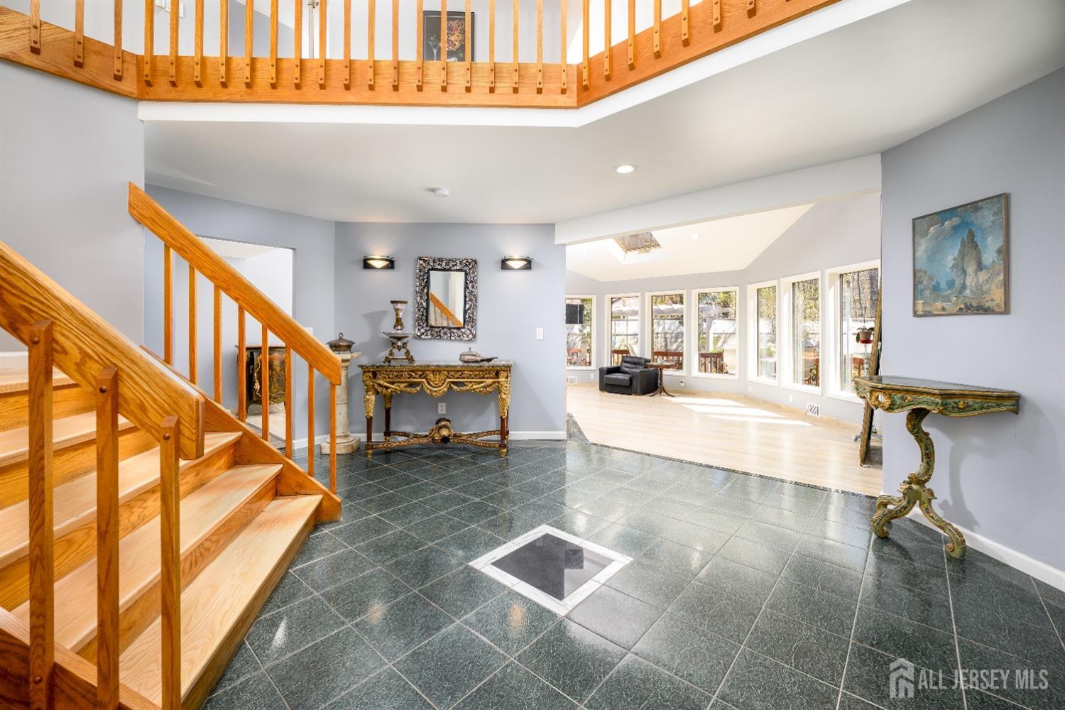 17 Gallo Way Edison, NJ 08820 - Photo 13 of 66