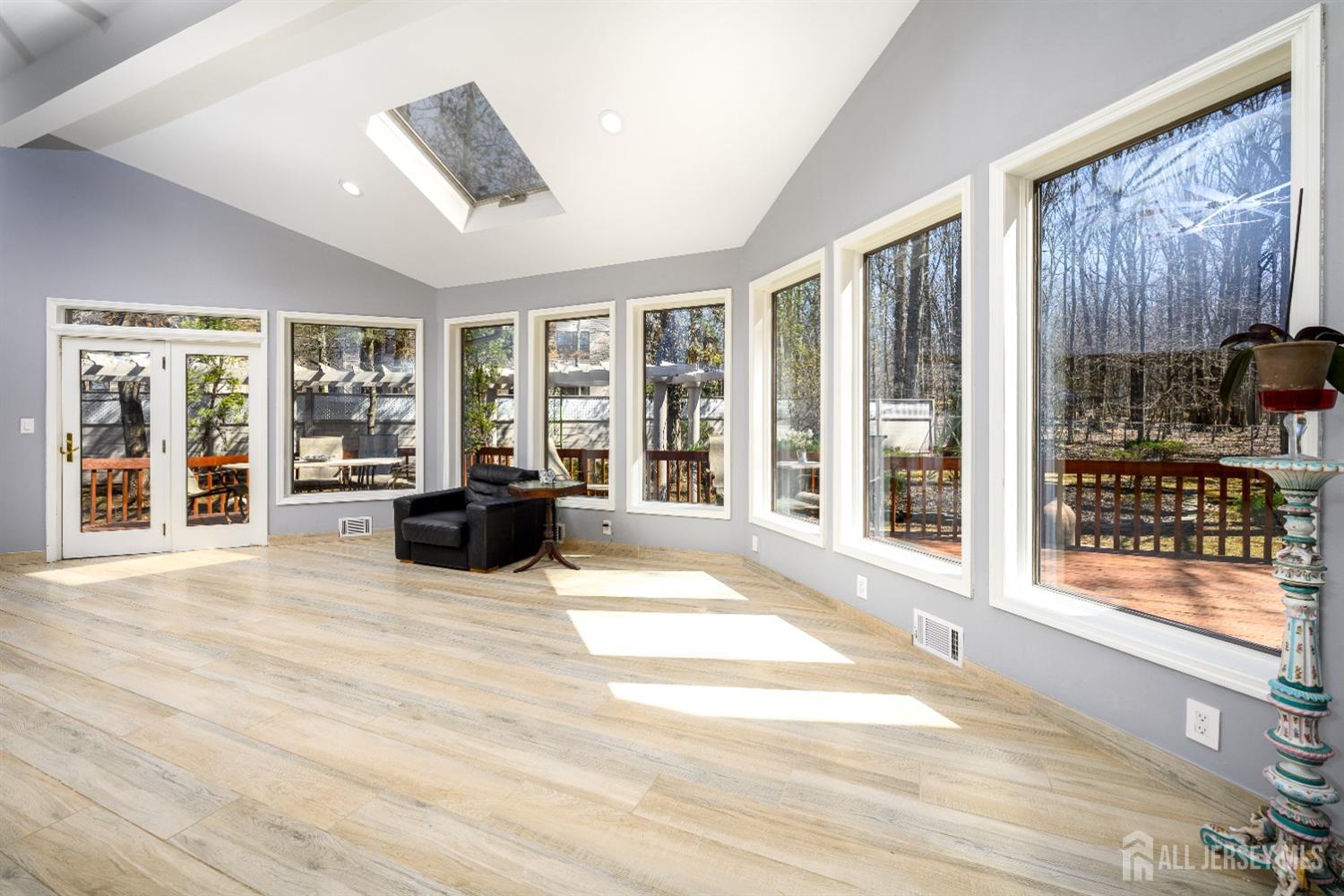 17 Gallo Way Edison, NJ 08820 - Photo 16 of 66