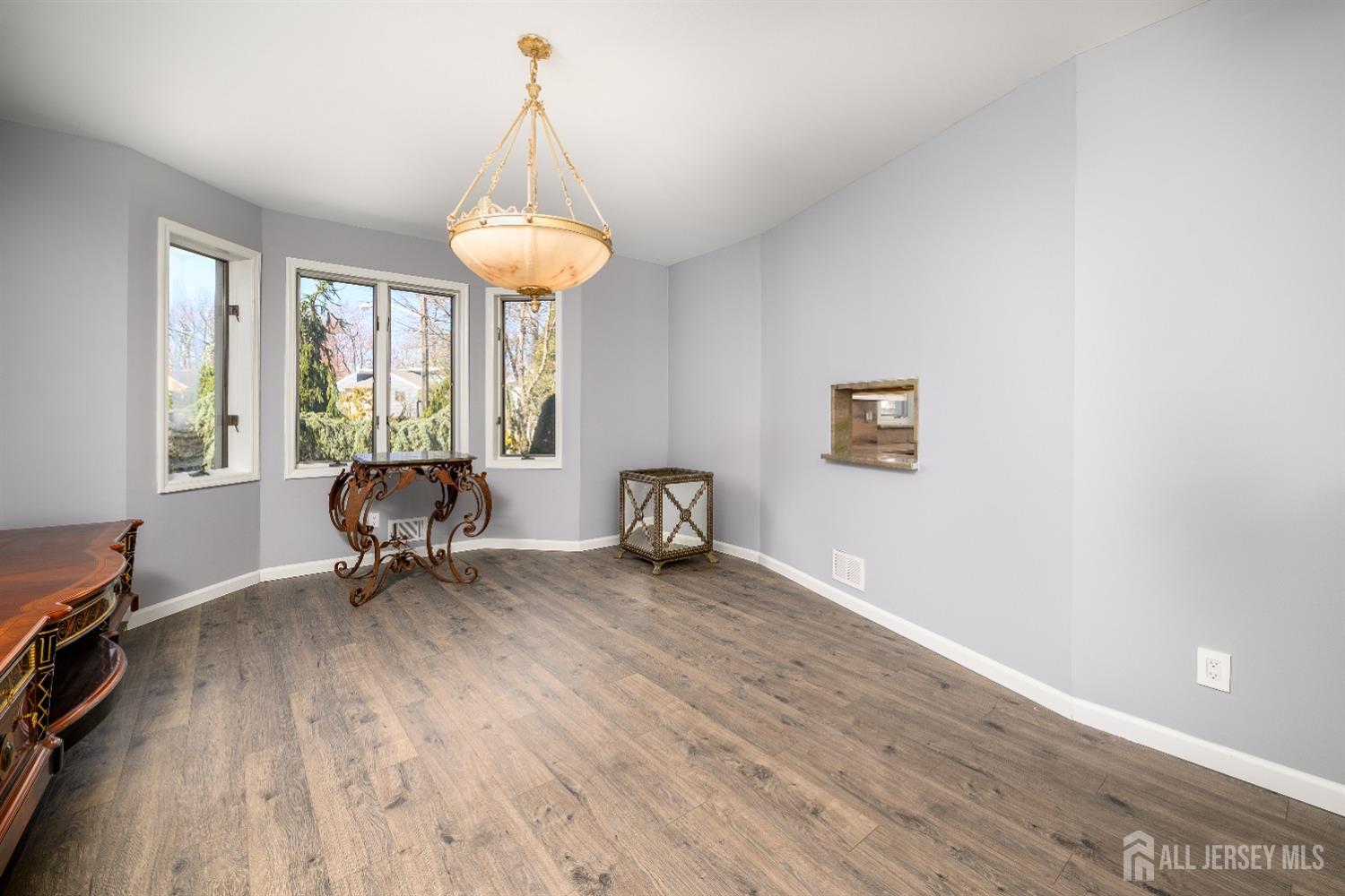 17 Gallo Way Edison, NJ 08820 - Photo 22 of 66