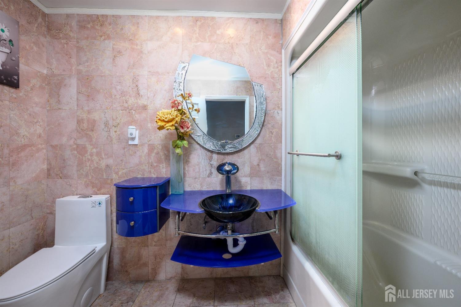 17 Gallo Way Edison, NJ 08820 - Photo 34 of 66