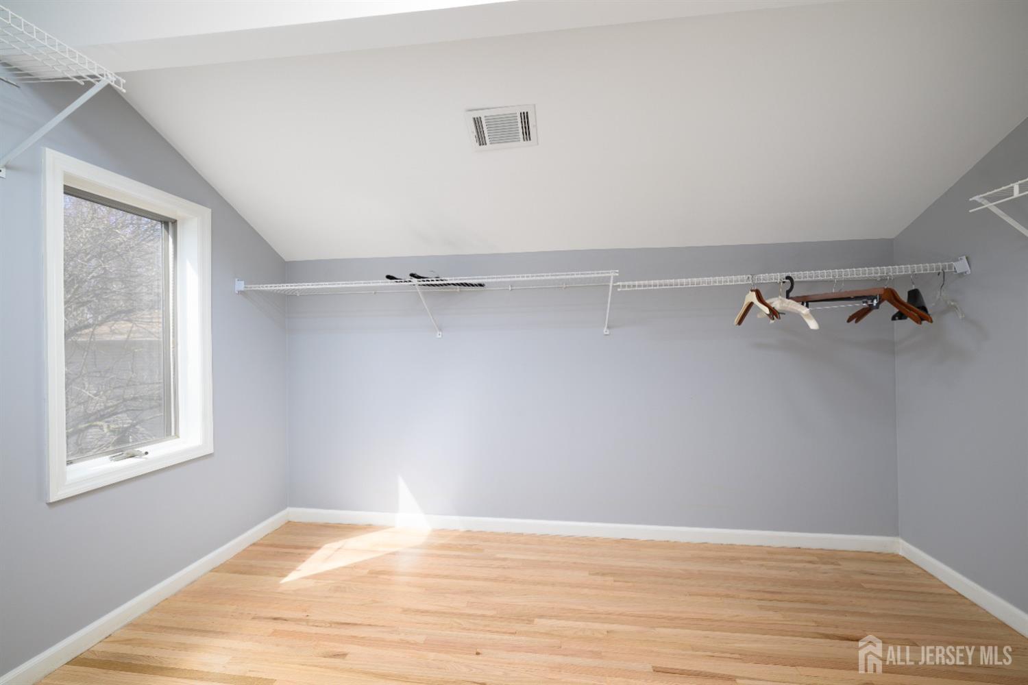 17 Gallo Way Edison, NJ 08820 - Photo 43 of 66