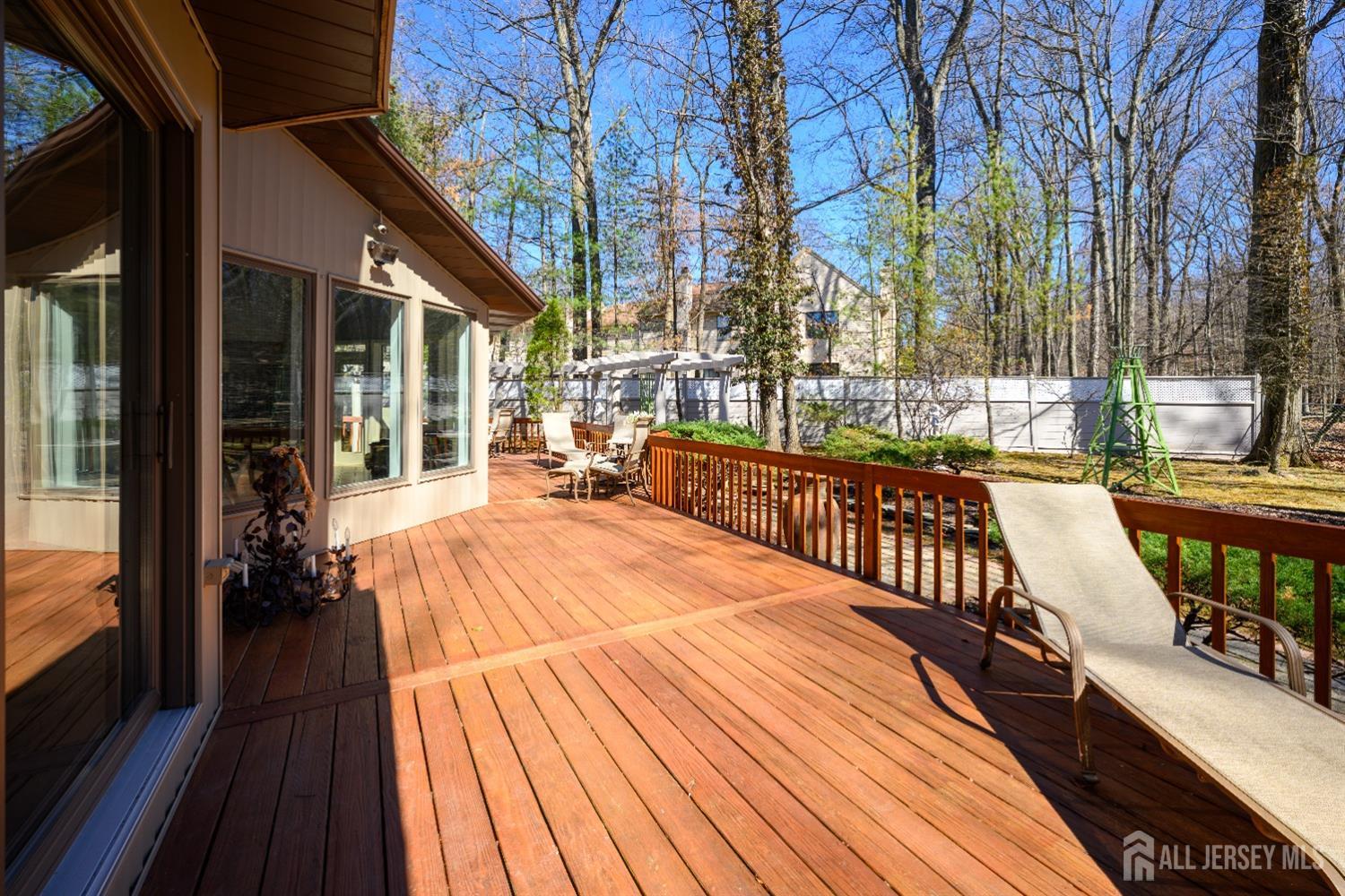 17 Gallo Way Edison, NJ 08820 - Photo 8 of 66