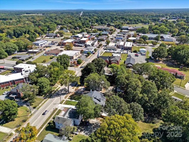 $610,000 | 205 Kings Mountain Street, Clover, SC 29710