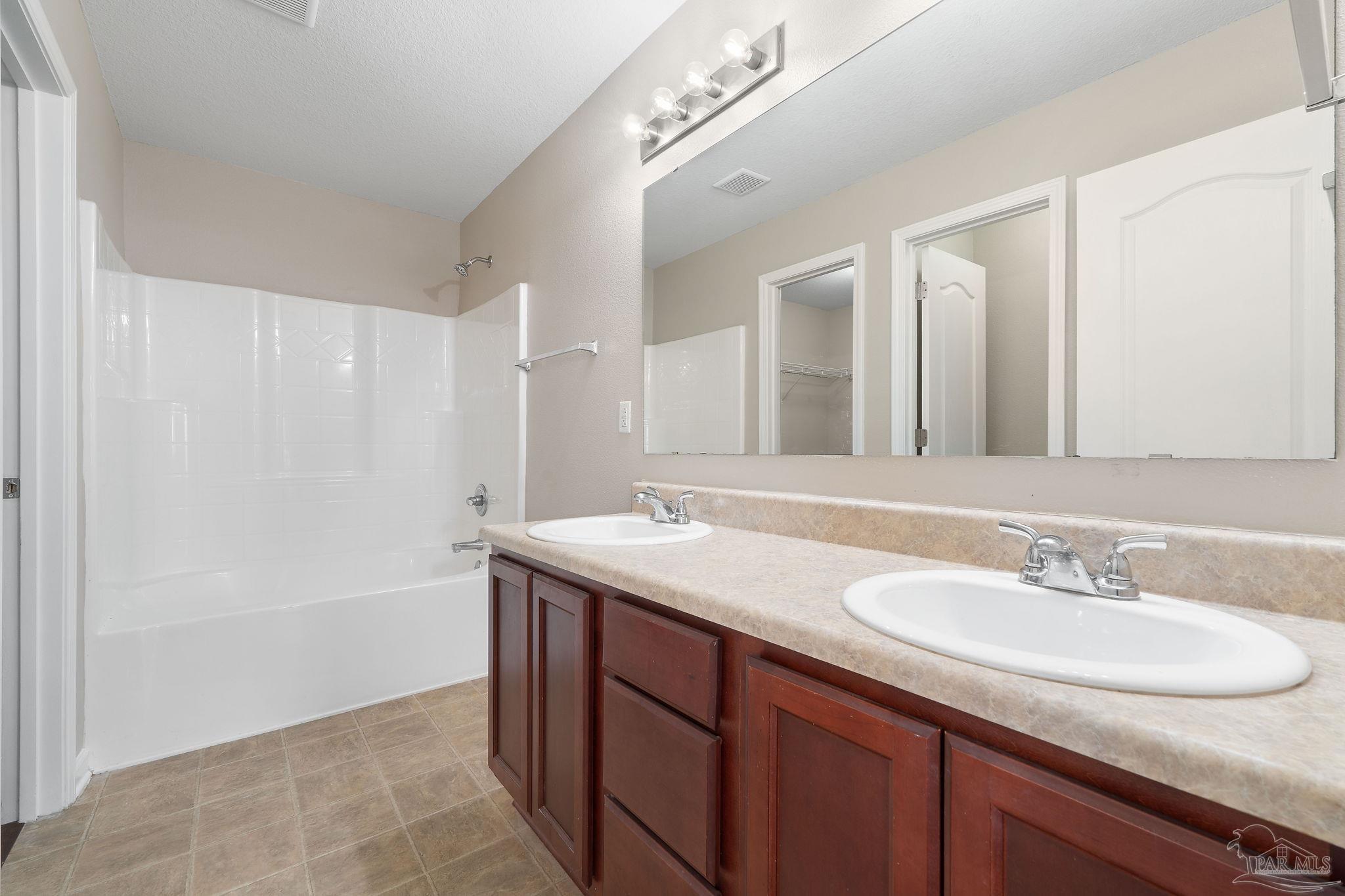 2189 Liberty Loop Road Cantonment, FL 32533 - Photo 17 of 29