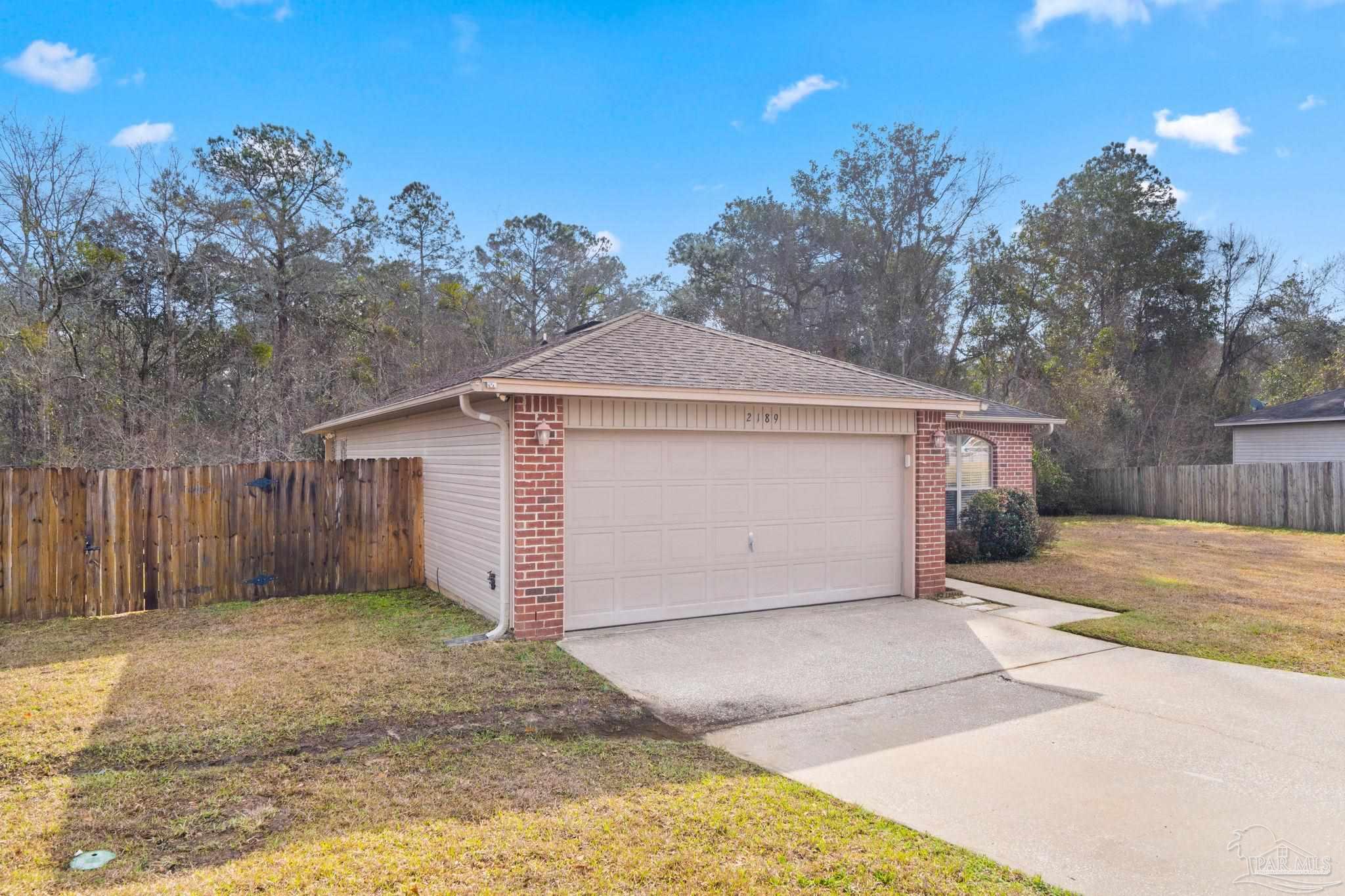 2189 Liberty Loop Road Cantonment, FL 32533 - Photo 4 of 29