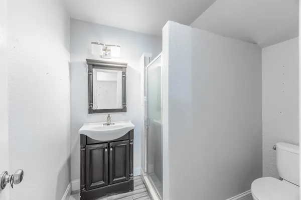 $2,650 | 109 West Marguerita Drive, Garland, TX 75040