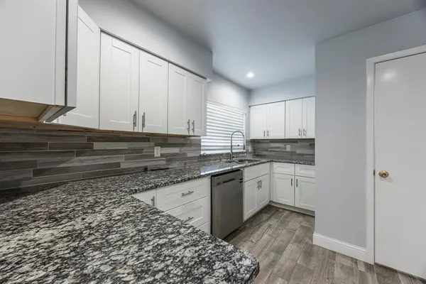 $2,650 | 109 West Marguerita Drive, Garland, TX 75040