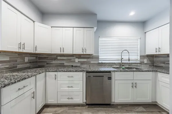 $2,650 | 109 West Marguerita Drive, Garland, TX 75040