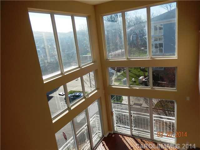 650 Raphael Place, Unit 650 Charlotte, NC 28205 - Photo 4 of 16