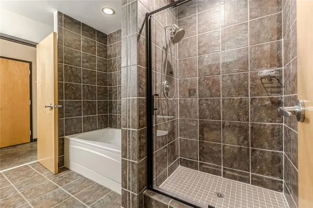 $350,000 | 640 Glen Iris Drive Northeast, Unit 409, Atlanta, GA 30308