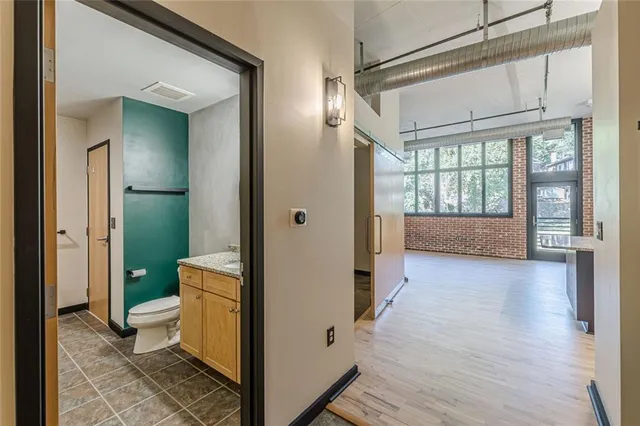 $350,000 | 640 Glen Iris Drive Northeast, Unit 409, Atlanta, GA 30308