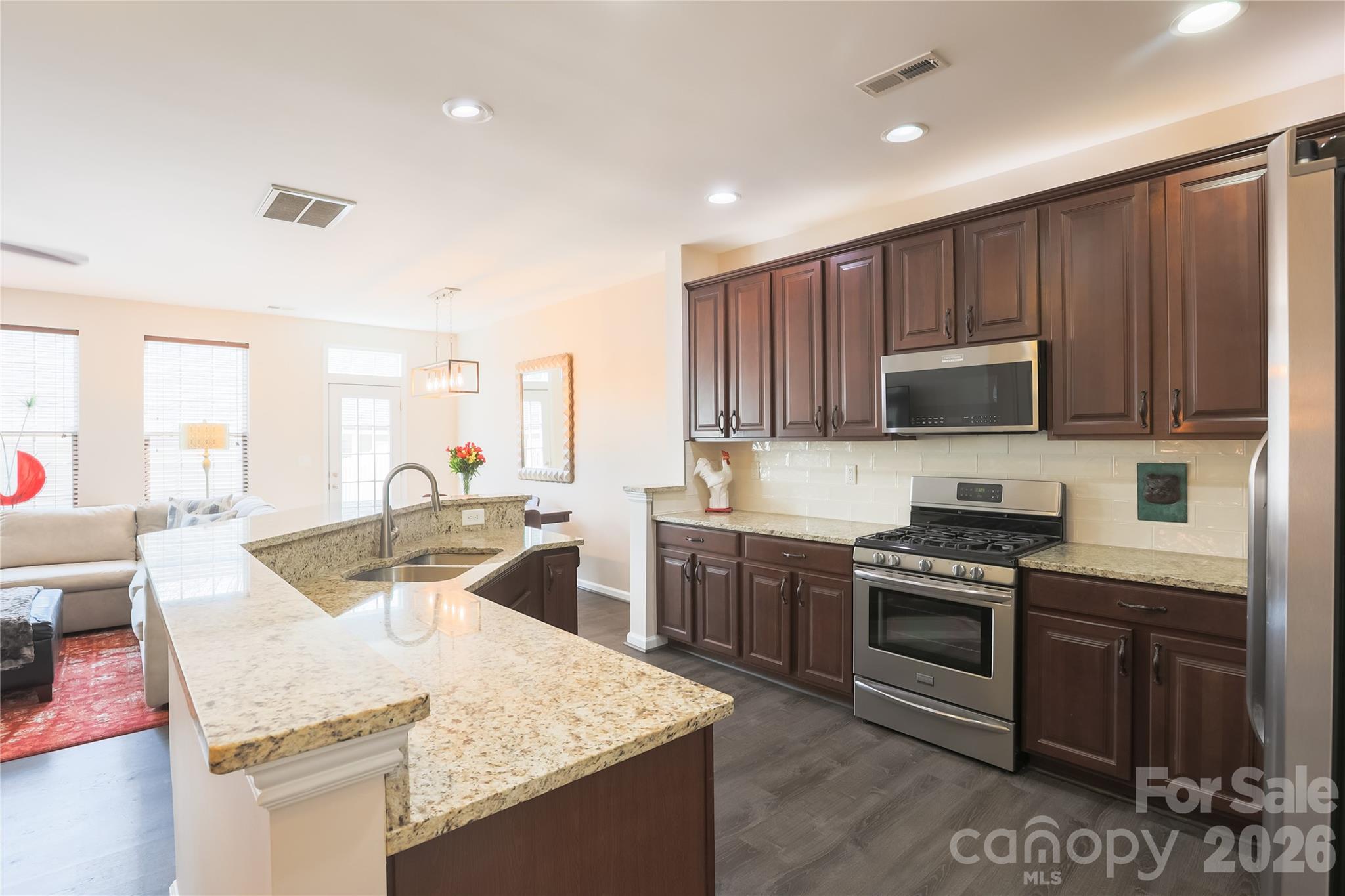 1123 Inn Keepers Way Cornelius, NC 28031 - Photo 7 of 34