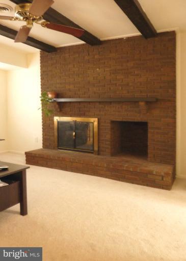 8630 Reseca Lane Springfield, VA 22152 - Photo 6 of 7 Family Room