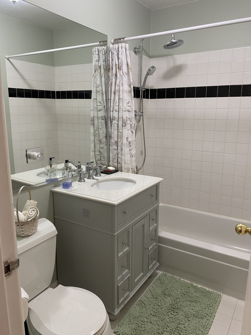 146 Green Bay Road, Unit 2 Glencoe, IL 60022 - Photo 19 of 26
