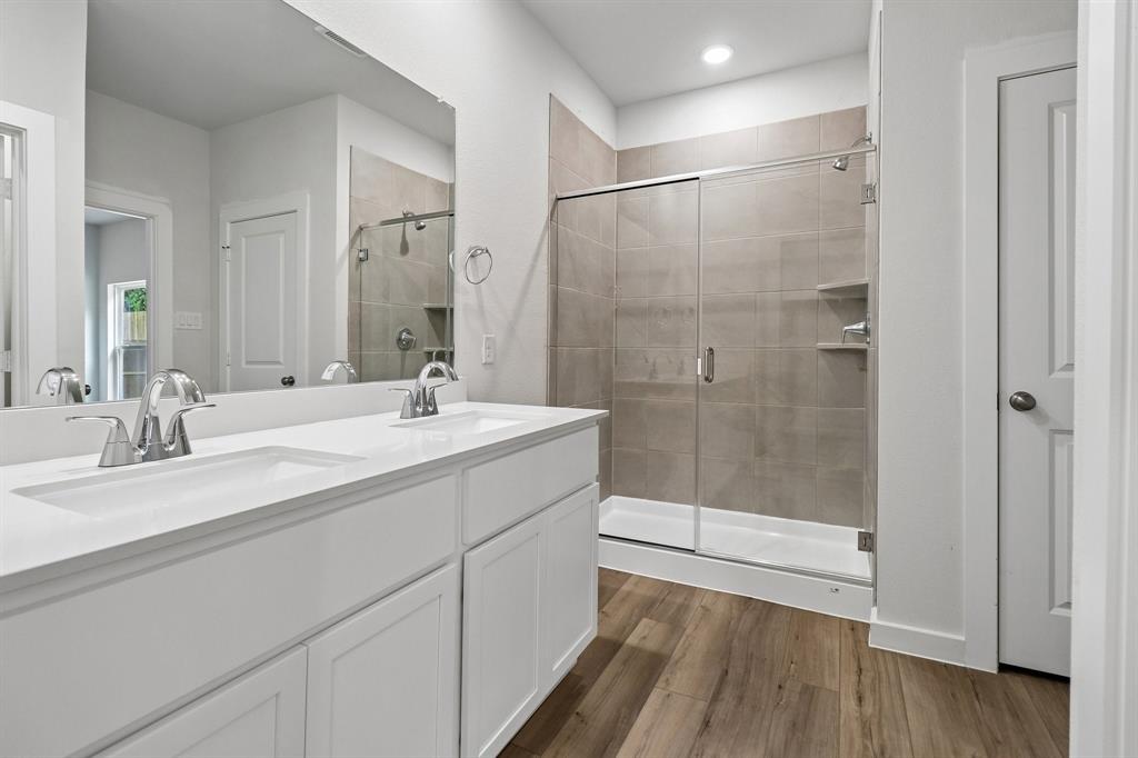 359 Declan Street Springtown, TX 76082 - Photo 20 of 38