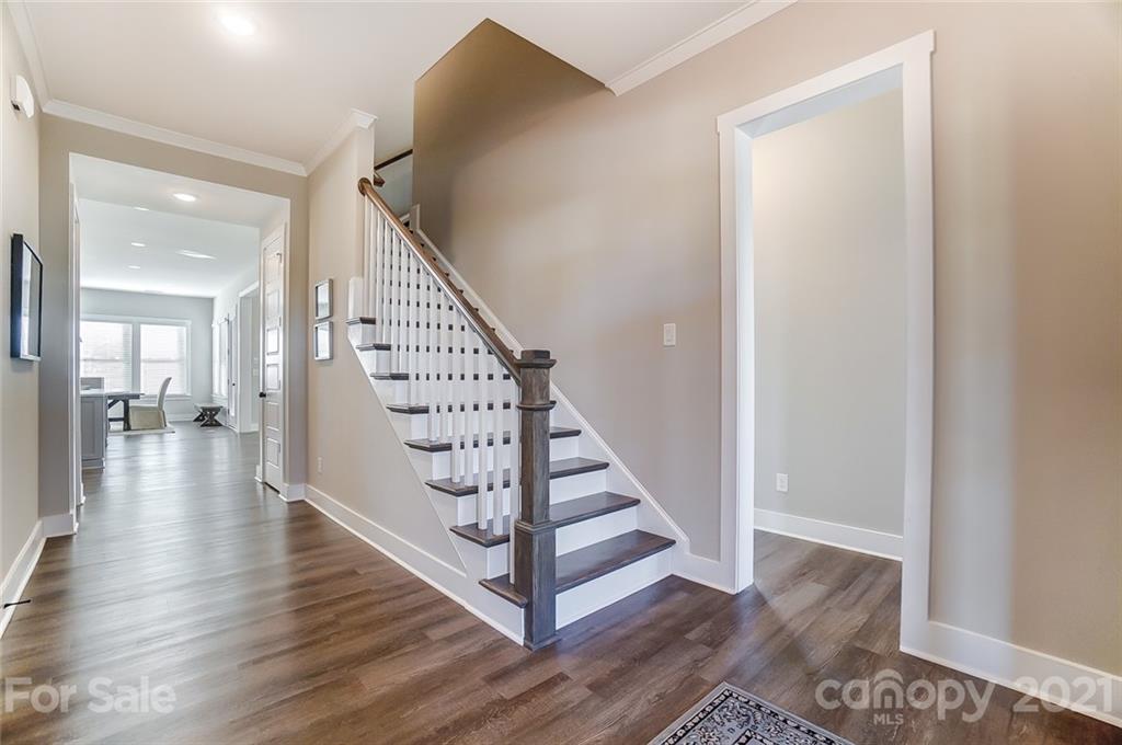 11915 Tree Sparrow Road Charlotte, NC 28278 - Photo 11 of 46 Gallery Image 11