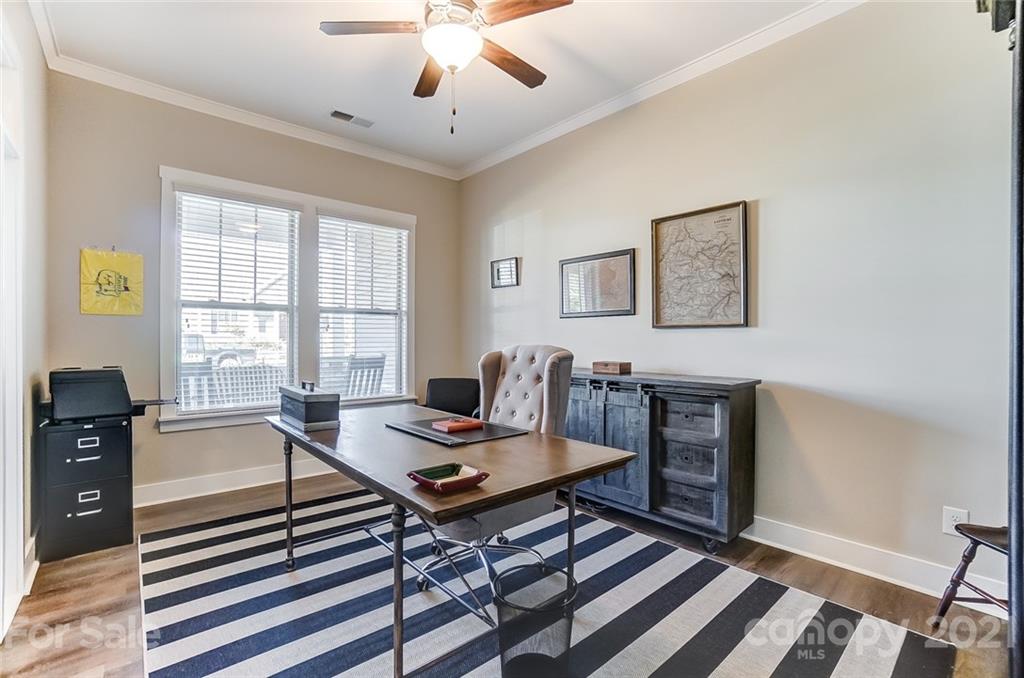 11915 Tree Sparrow Road Charlotte, NC 28278 - Photo 12 of 46 Gallery Image 12