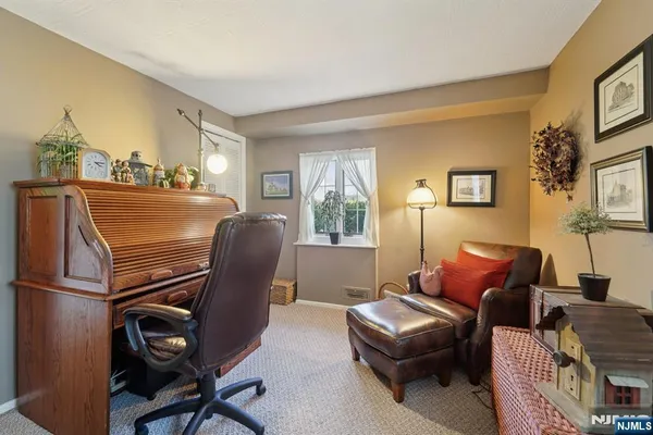 $748,000 | 15 Ella Lane, Wayne, NJ 07470