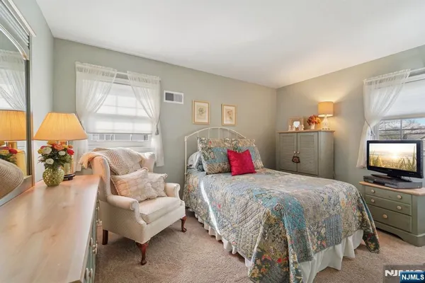 $748,000 | 15 Ella Lane, Wayne, NJ 07470