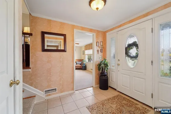 $748,000 | 15 Ella Lane, Wayne, NJ 07470