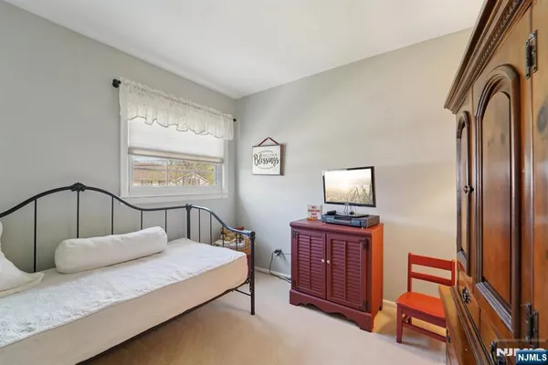 $748,000 | 15 Ella Lane, Wayne, NJ 07470