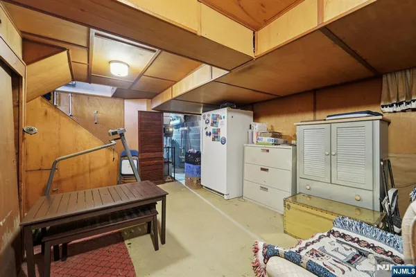 $748,000 | 15 Ella Lane, Wayne, NJ 07470