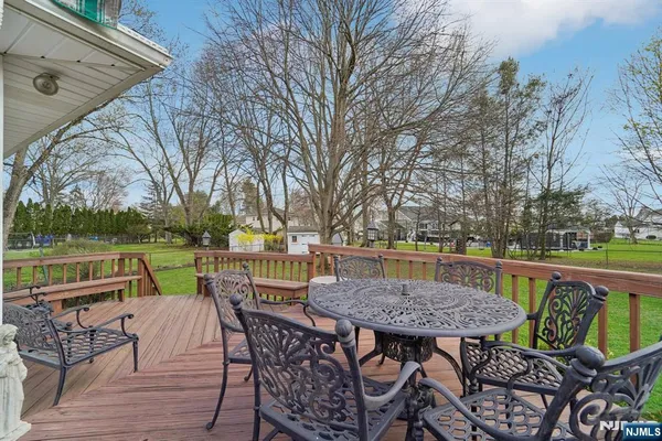 $748,000 | 15 Ella Lane, Wayne, NJ 07470