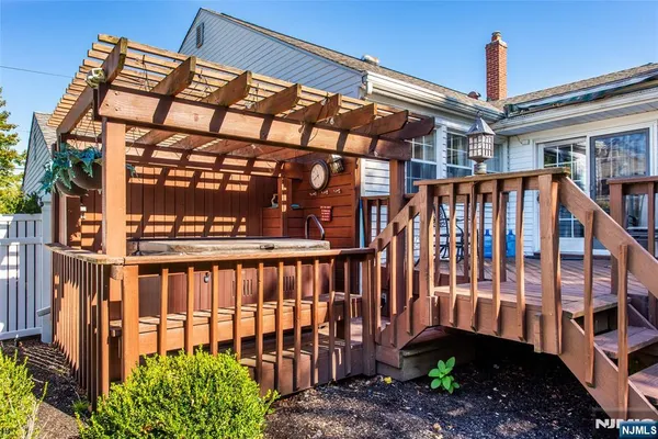 $748,000 | 15 Ella Lane, Wayne, NJ 07470