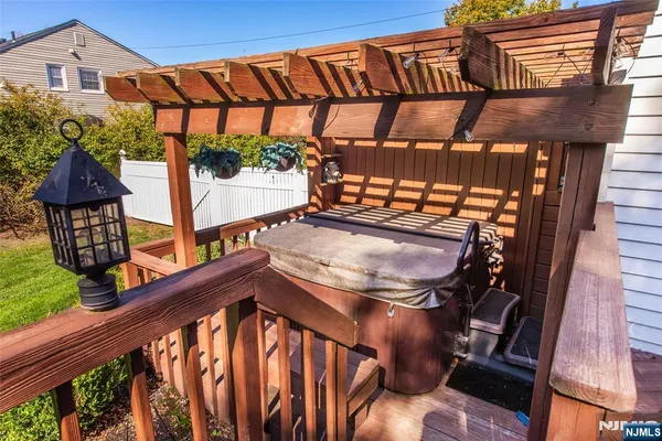 $748,000 | 15 Ella Lane, Wayne, NJ 07470