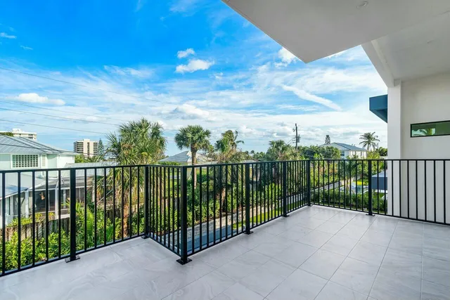 $32,500 | 13480 Highway 1, Juno Beach, FL 33408