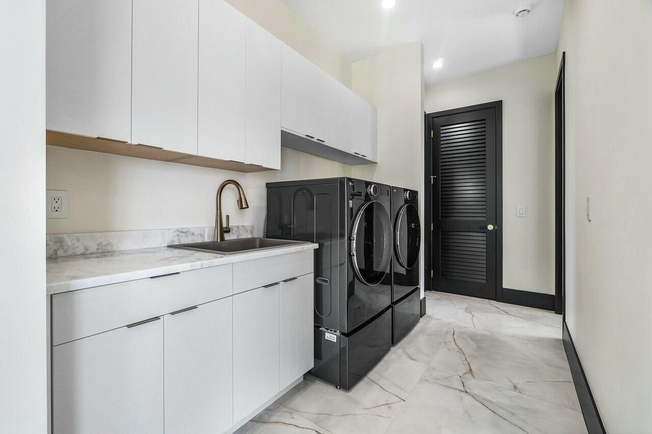 13480 Highway 1 Juno Beach, FL 33408 - Photo 37 of 90 UPSTAIRS LAUNDRY