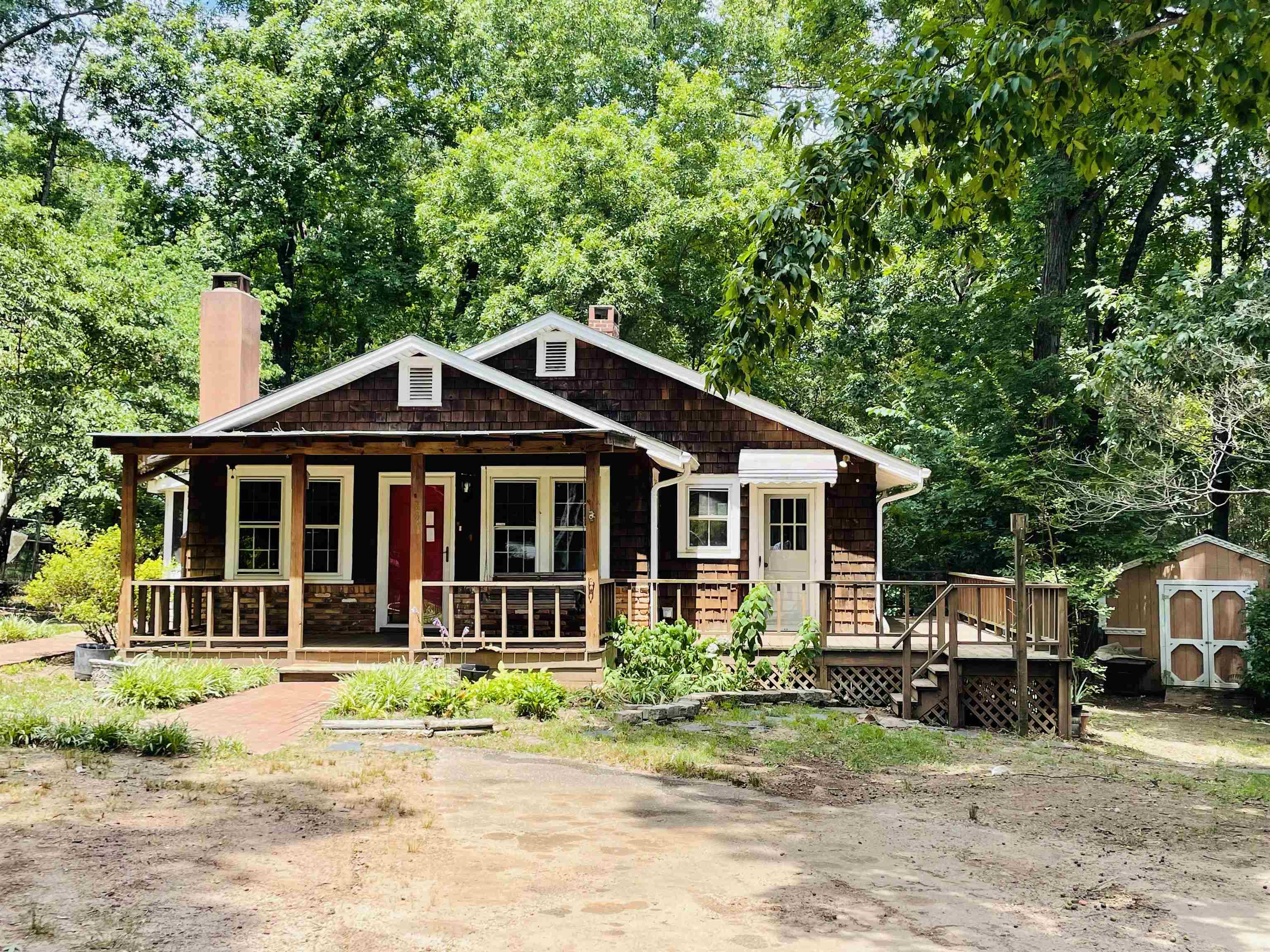391 Shady Acres Road Spartanburg, SC 29307 - Photo 1 of 9 Primary
