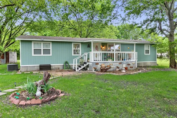 $330,000 | 8546 County Road 500, Blue Ridge, TX 75424