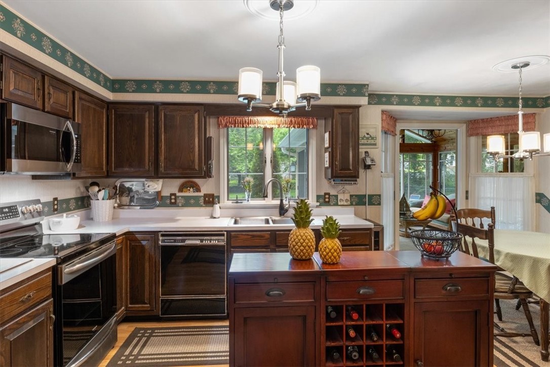 122 Jackson Rd Extension Penfield, NY 14526 - Photo 15 of 39