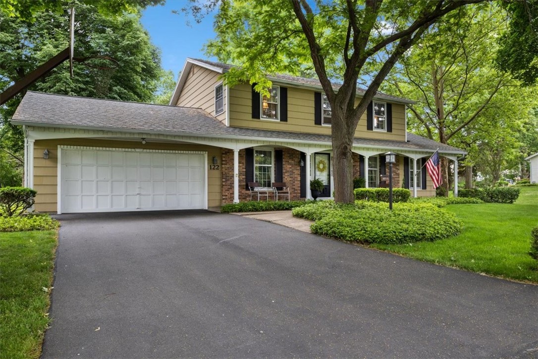 122 Jackson Rd Extension Penfield, NY 14526 - Photo 2 of 39